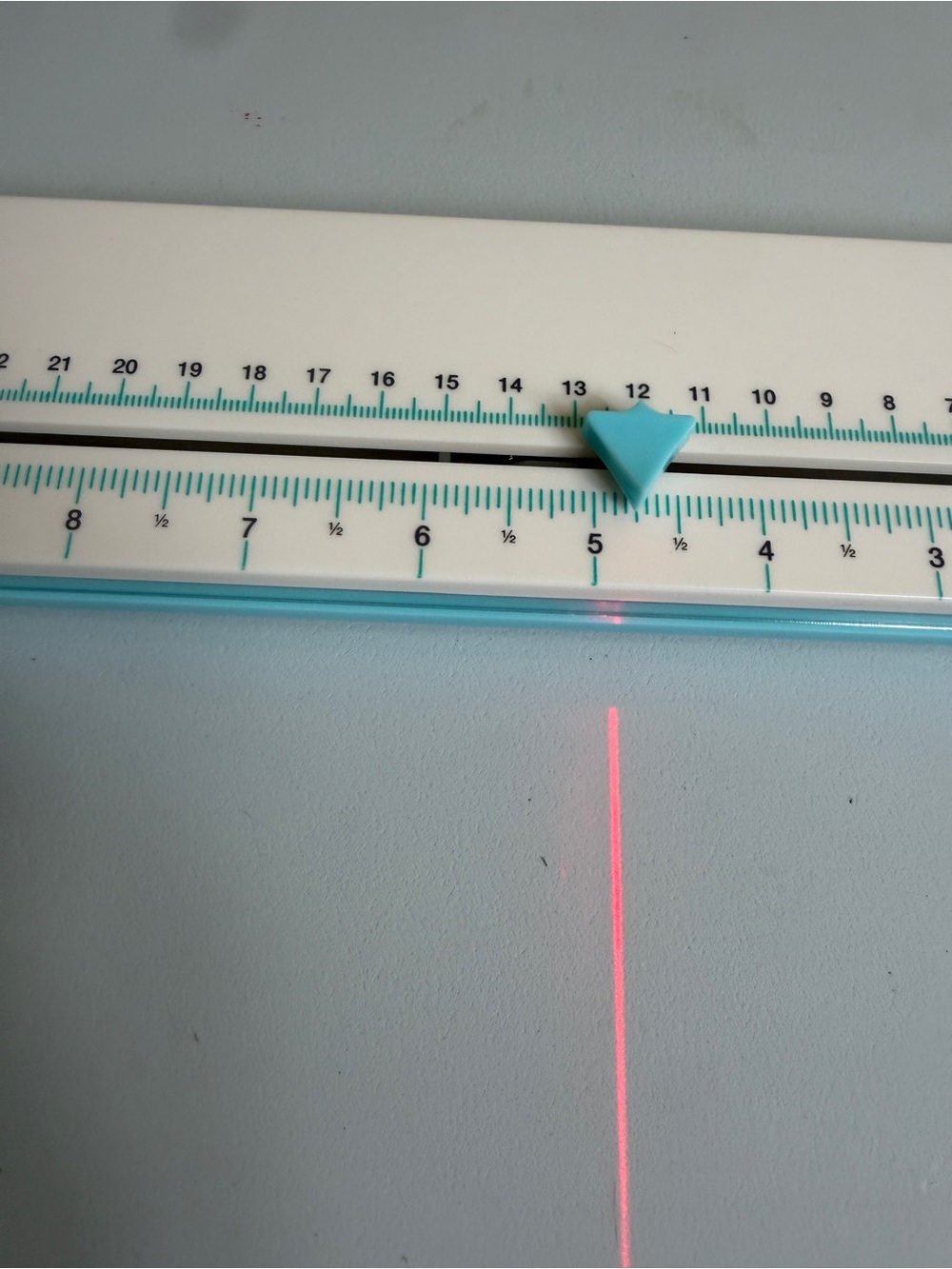 We R Memory Keepers Laser Square Alignment Tool Craft Ruler - Picture 3 of 6
